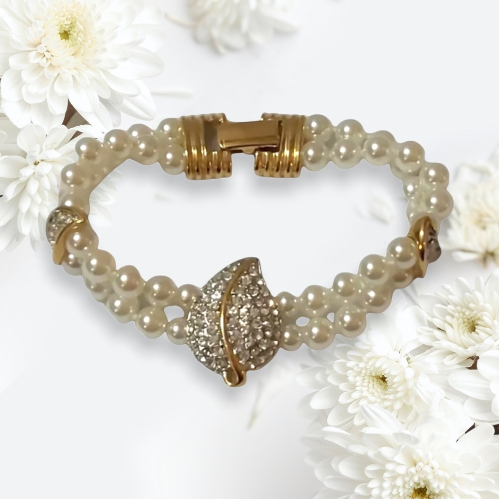 Vintage Butler Faux Pearl Leaf Bracelet